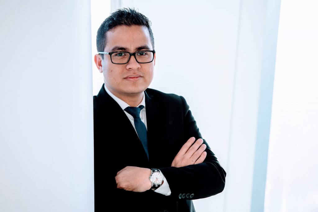Tirta Prayudha, lulusan MBA dari University of Aberdeen dan mantan financial analyst yang merupakan pendiri Big Alpha Indonesia